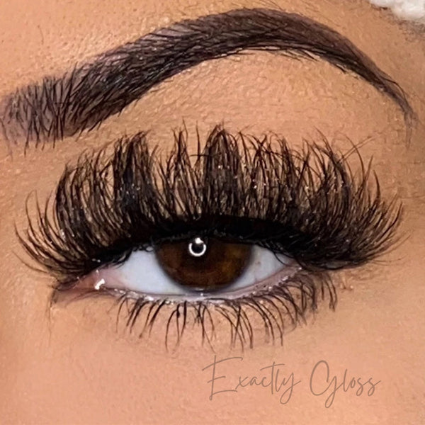 PRE-ORDER LUNA WHISPY BUNDLE 20mm WHOLESALE LASHES
